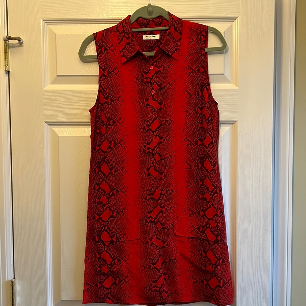 Equipment silk shirt dress. Size S. Like new.